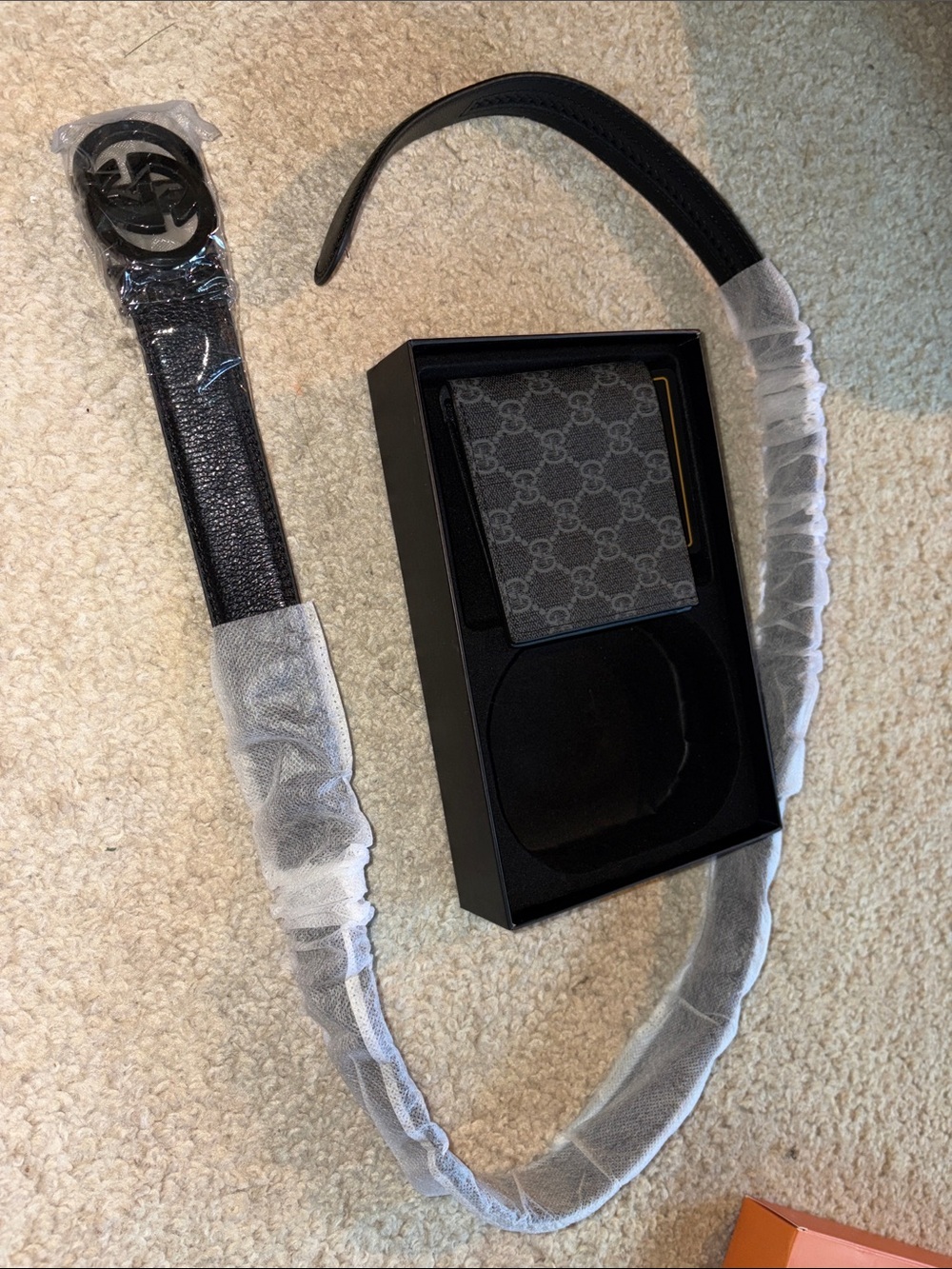 Designer inspired Black Men's Belt with Black Interlocking G Buckle wallet combo